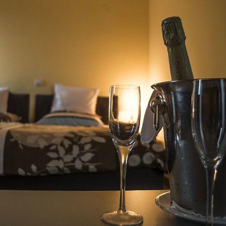 Hotel Vidikovac Ni エクステリア 写真