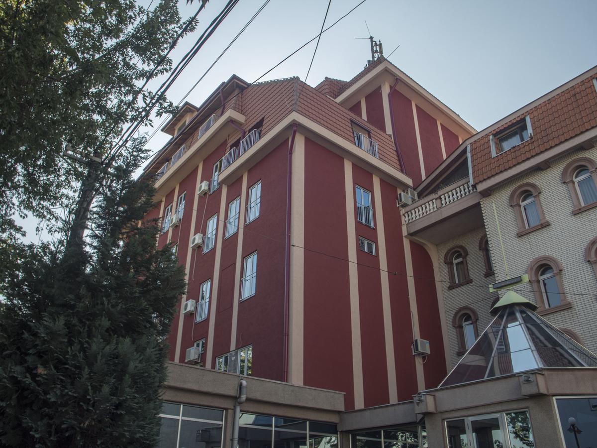 Hotel Vidikovac Ni エクステリア 写真
