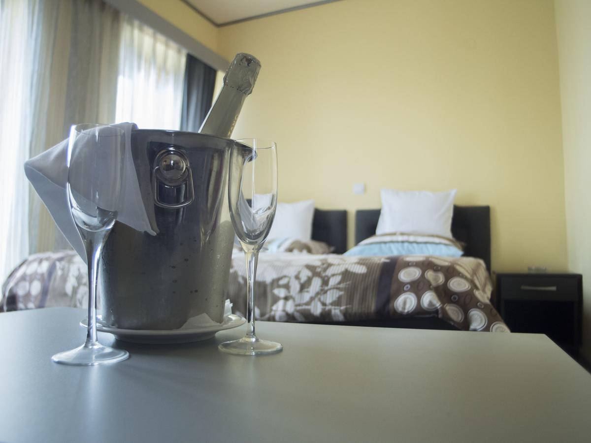Hotel Vidikovac Ni エクステリア 写真