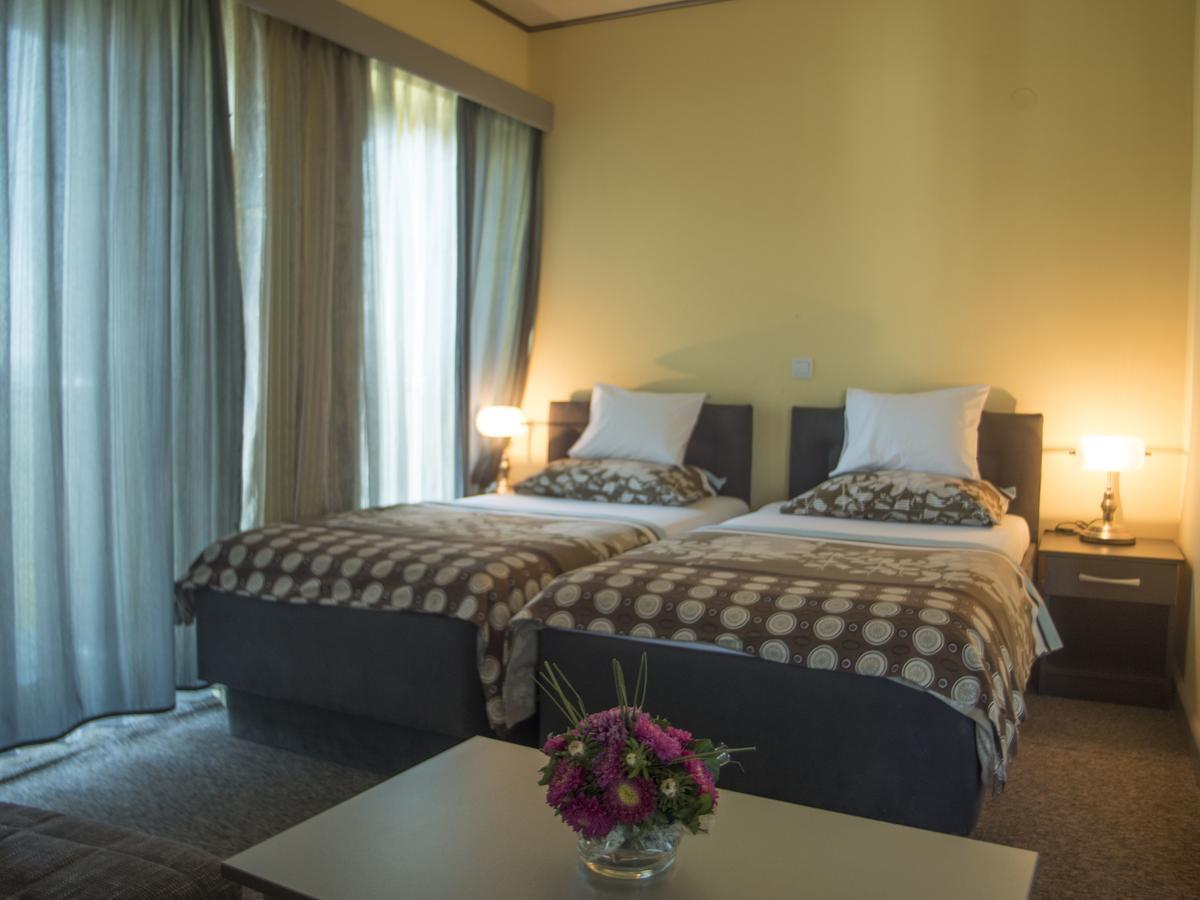 Hotel Vidikovac Ni エクステリア 写真