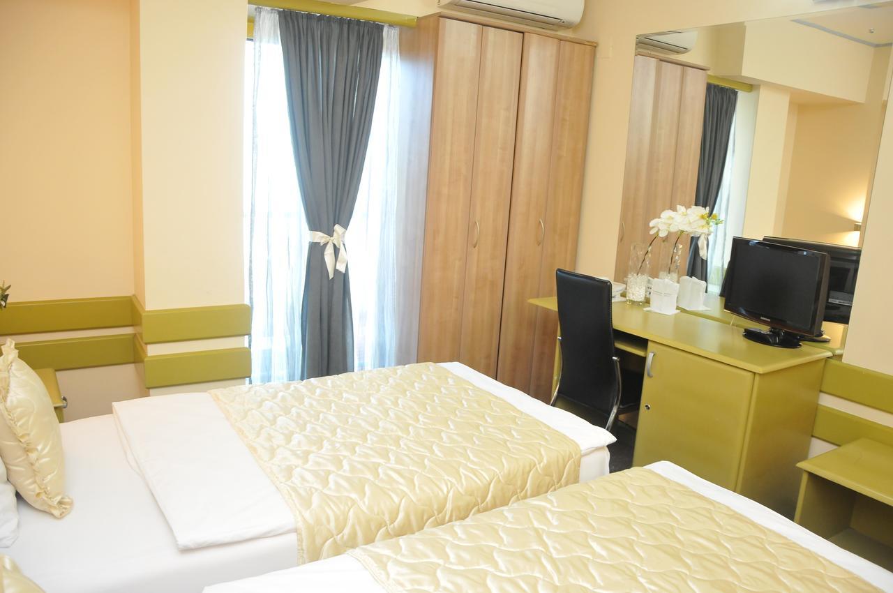 Hotel Vidikovac Ni エクステリア 写真