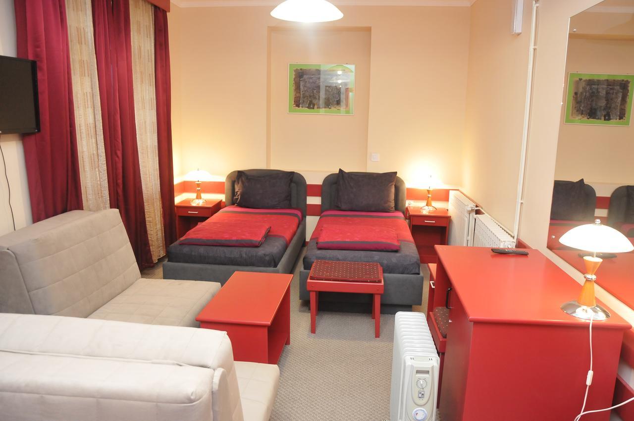 Hotel Vidikovac Ni エクステリア 写真