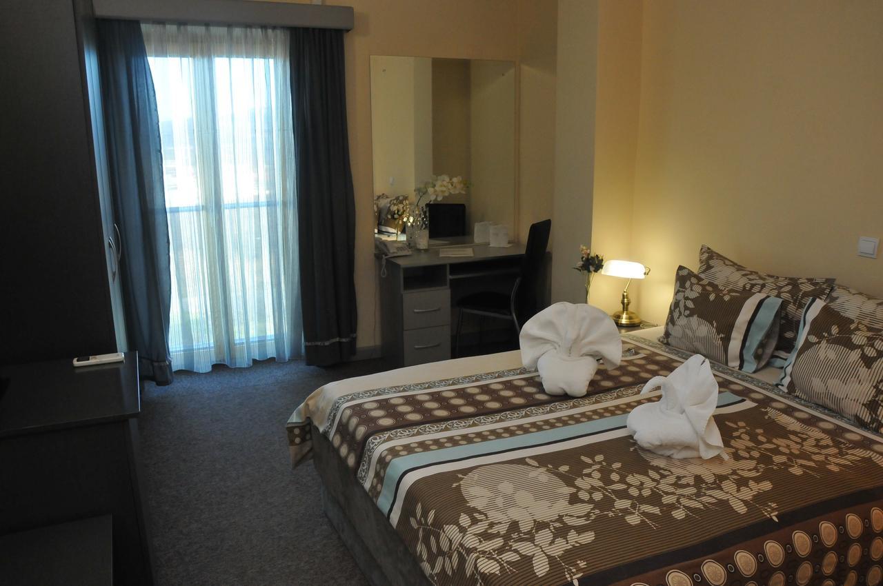 Hotel Vidikovac Ni エクステリア 写真