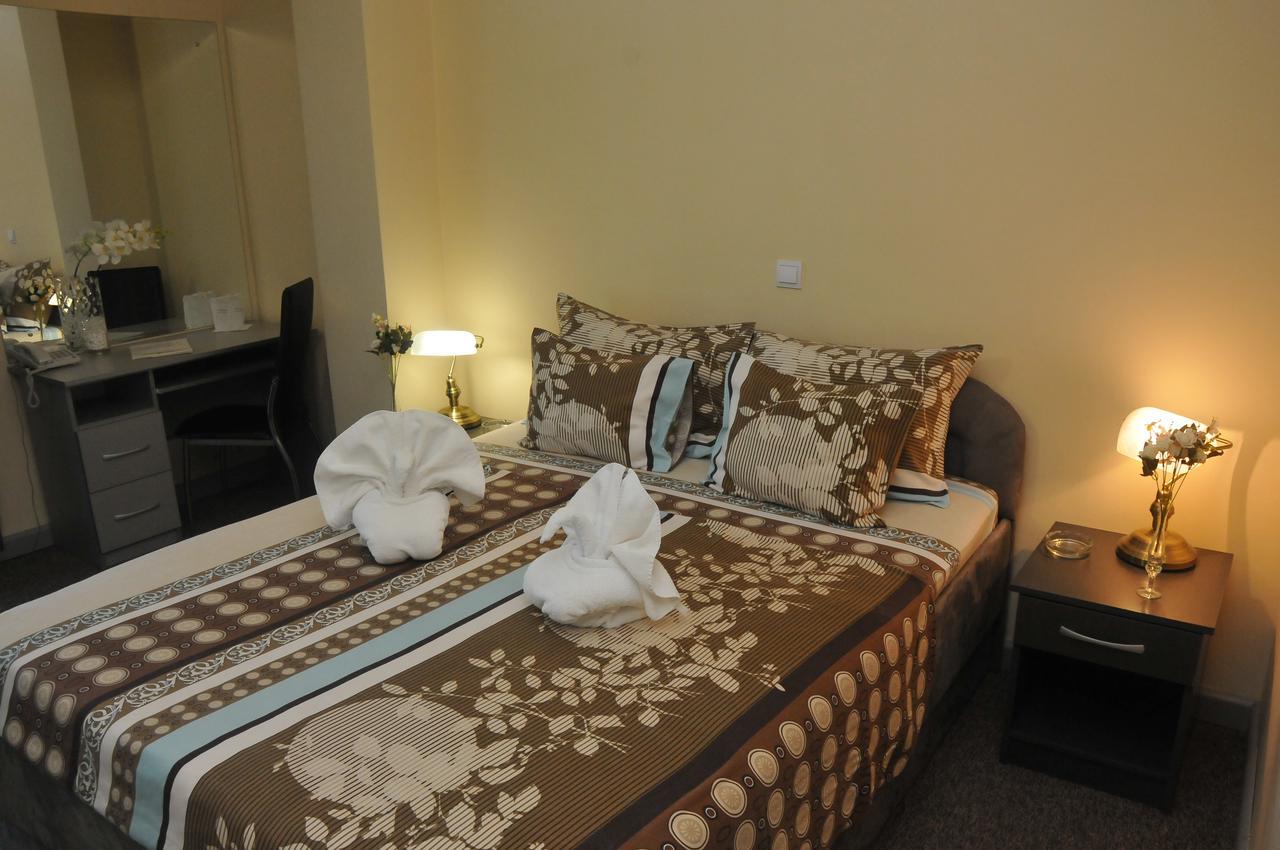 Hotel Vidikovac Ni エクステリア 写真